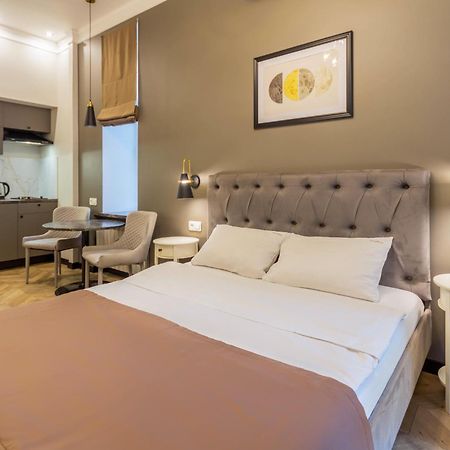 Apartments On Antonovycha Киев Екстериор снимка