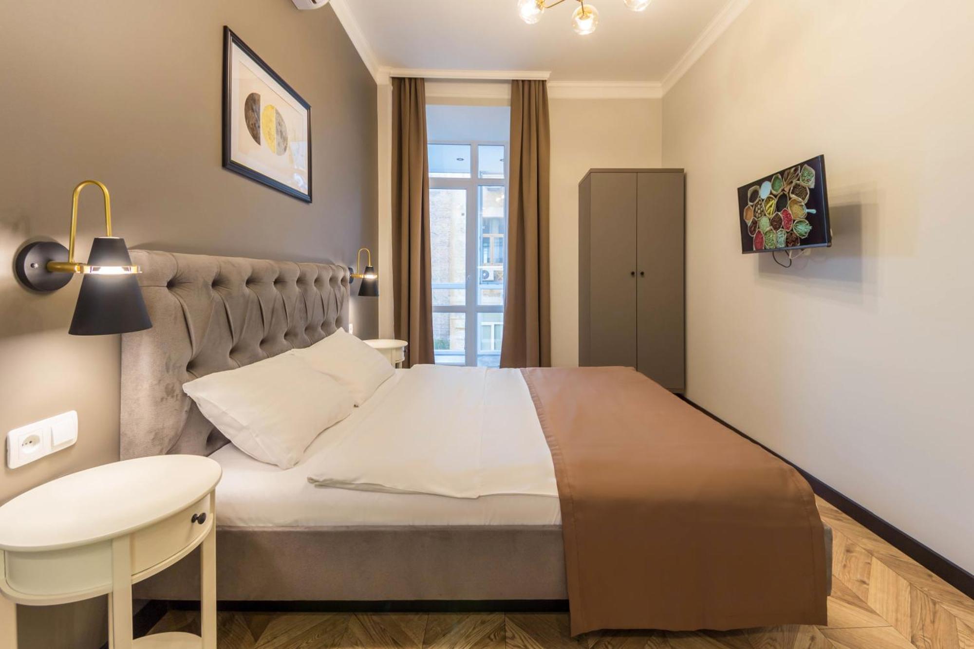 Apartments On Antonovycha Киев Екстериор снимка