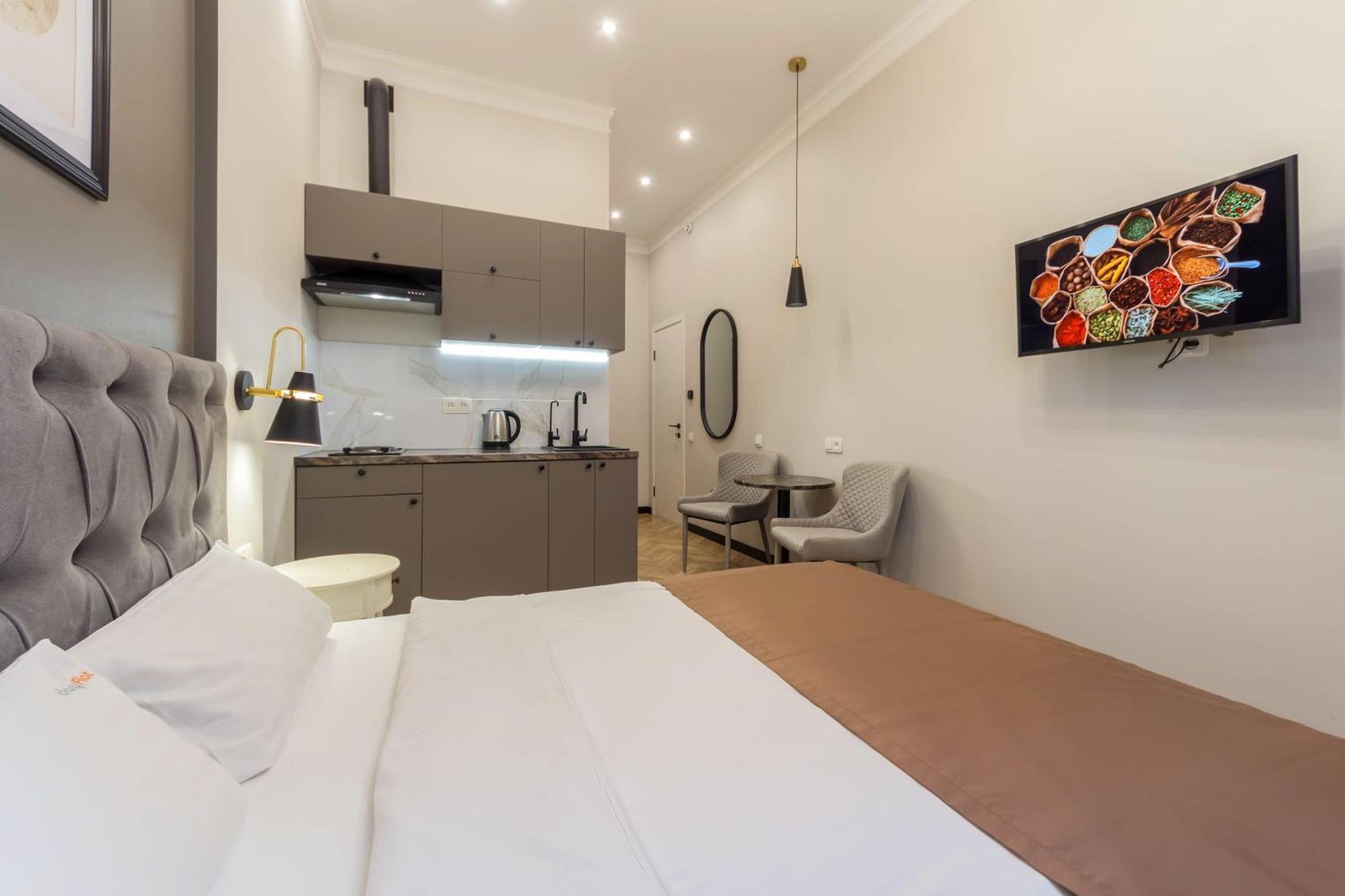 Apartments On Antonovycha Киев Екстериор снимка